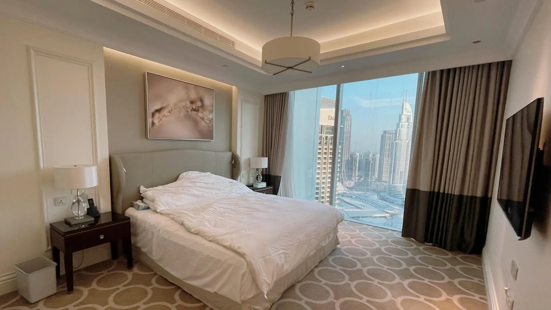 Apt Dubai Downtown Apartment